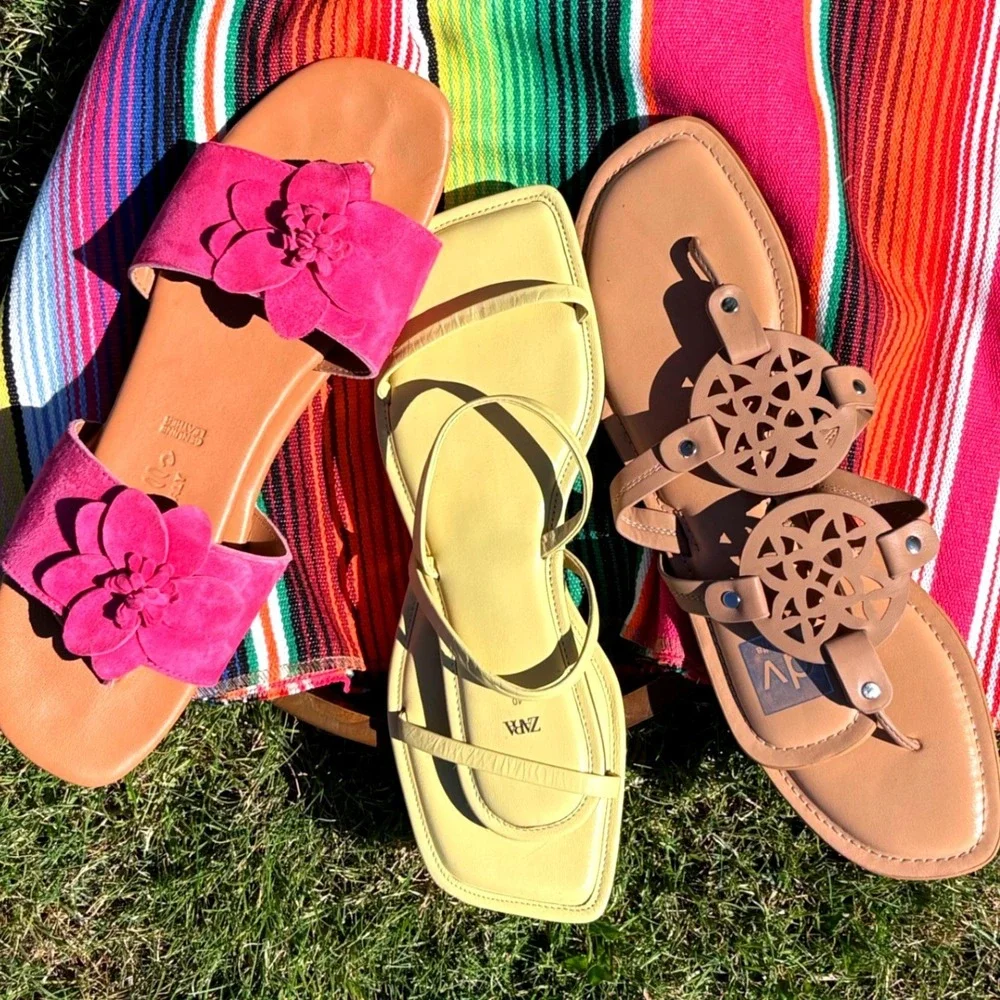 Sunshine In A Box Sz 9-10 Beach Pool Vacation Flats Zara, Dolce Vita & Mariella - Picture 2 of 11